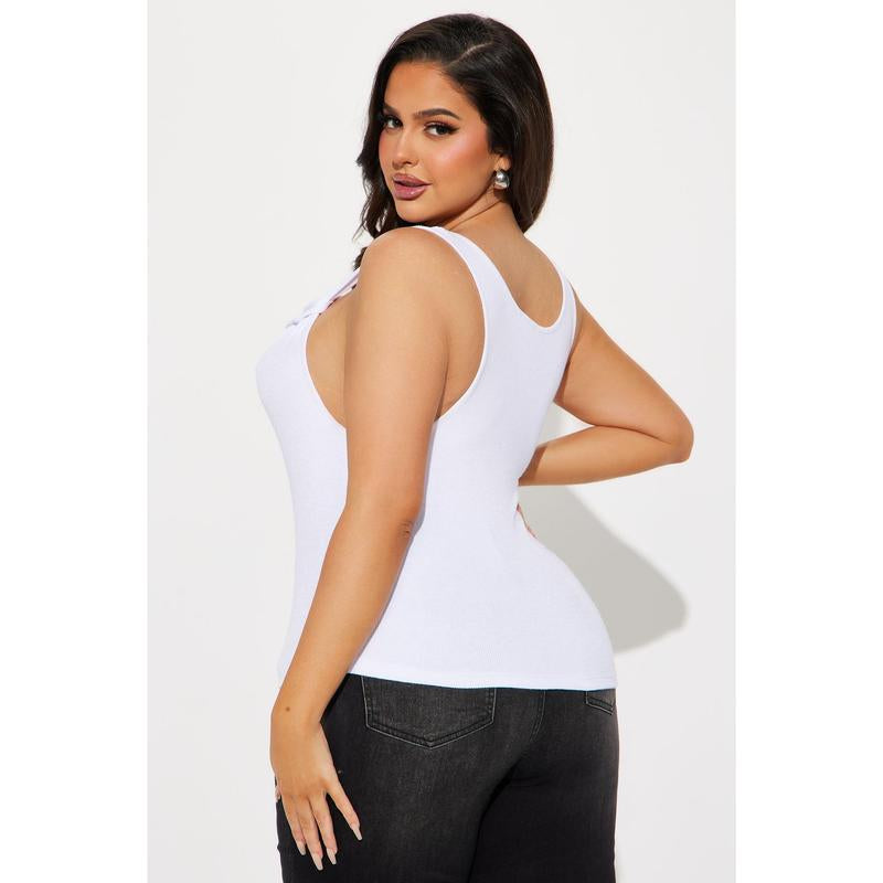 Movin Different Twist Top - White